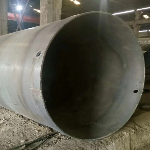 选择镇江钢护筒的材质时，主要考虑哪些因素